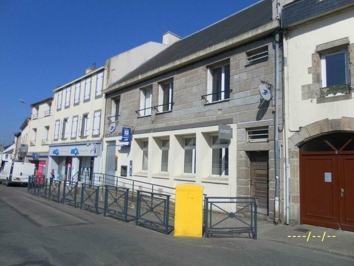 Mini House Apartment Lesneven Bagian luar foto