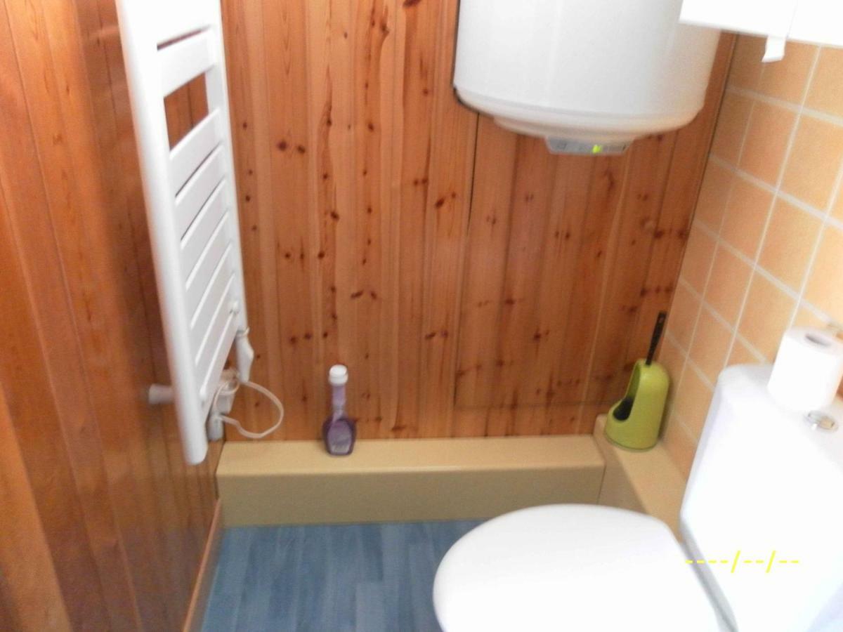 Mini House Apartment Lesneven Bagian luar foto