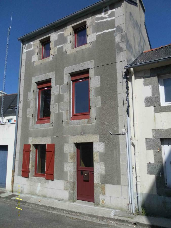 Mini House Apartment Lesneven Bagian luar foto